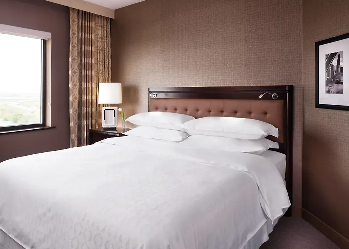 Hotel Sheraton Chicago O'hare 4*